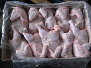 Россия наложила запрет на ввоз мяса птицы из Калифорнии